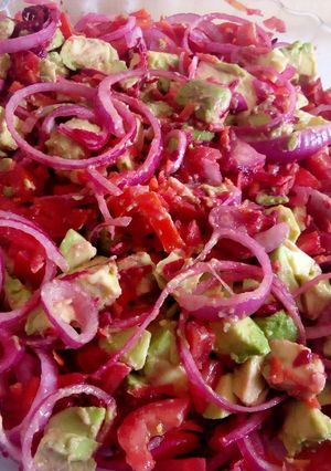 A picture of Avacado salsa.