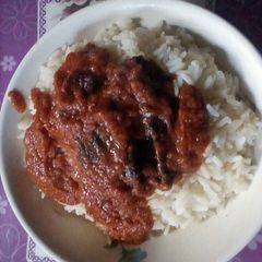 A picture of Quick white rice and kilishi sauce.