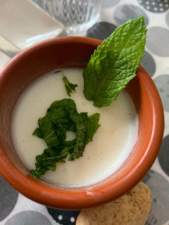 Una foto de Mousse de limón 🍋🍋🍋🍋