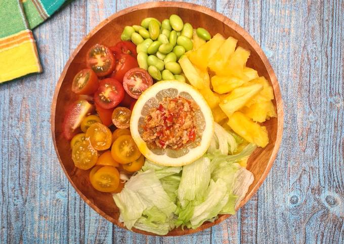 Langkah Mudah untuk Menyiapkan Salad Campur Enak dan Sehat yang Enak