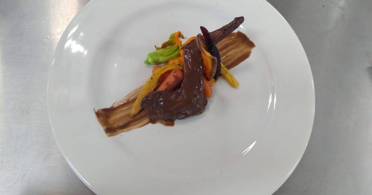 Conejo en salsa de chocolate Receta de Anthony Gourmet- Cookpad