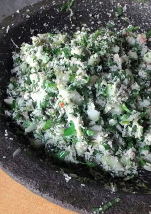 Foto resep Urap mentah/trancam