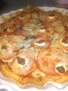 Una foto de Pizza de hojaldre vegetariana