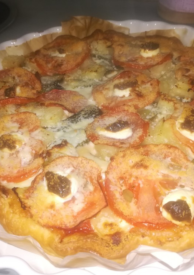 Una foto de Pizza de hojaldre vegetariana