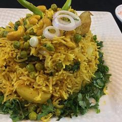 A picture of Peas pulao.