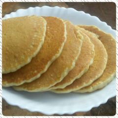 A picture of Banana pancakes.