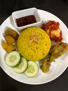 Foto resep Nasi Kuning Rice Cooker