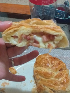 Una foto de Trenza salada de mozzarella