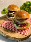 Homemade 100% Beef Burgers