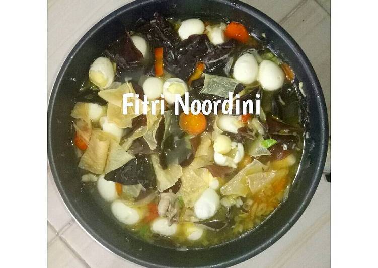 Resep Sup Kimlo Jamur Kuping yang Sempurna