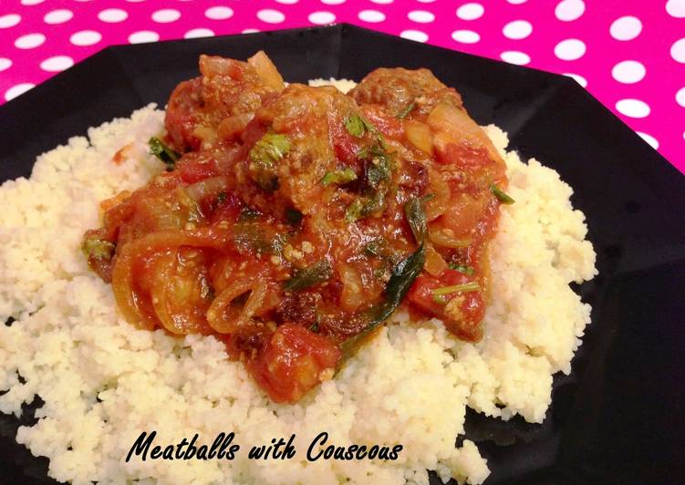 How to Prepare Quick Meatballs with Couscous