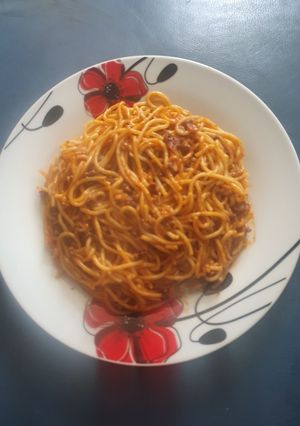 A picture of Classic Spaghetti Bolognese.