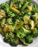 Pan-fried Garlic Butter Broccoli with Soy Sauce