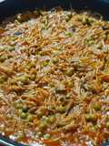 Sartén de fideos con conservas