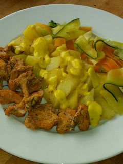 Una foto de Pollo con salsa suprema