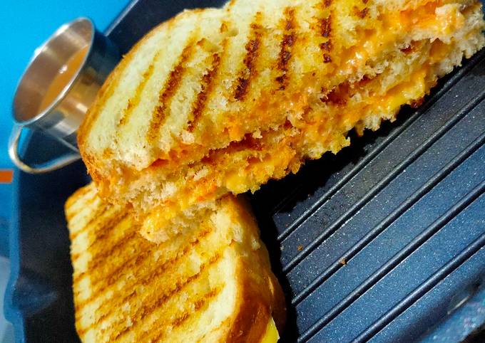 Grilled Cheese sandwich