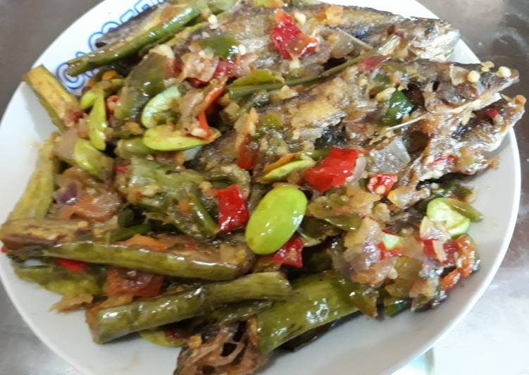 Ikan selais n terong balado ijau