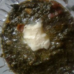 A picture of Sarso palak ka saag.