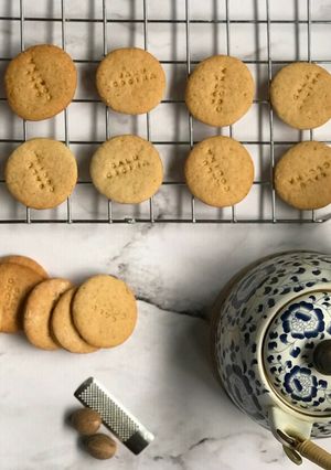 Una foto de Galletitas económicas de manteca especiada
