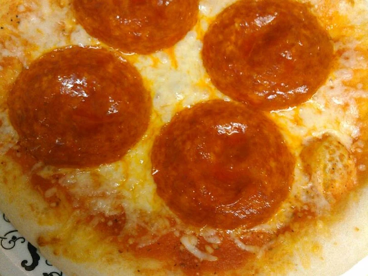 Easy Way Prepare Pizza Dough &amp;amp; Pepperoni Pizza the Can Spoil the Tongue Delicious