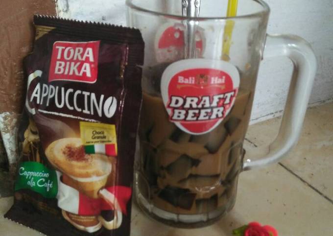 Langkah Mudah untuk Membuat Cappucino cincau ala-ala, Enak Banget