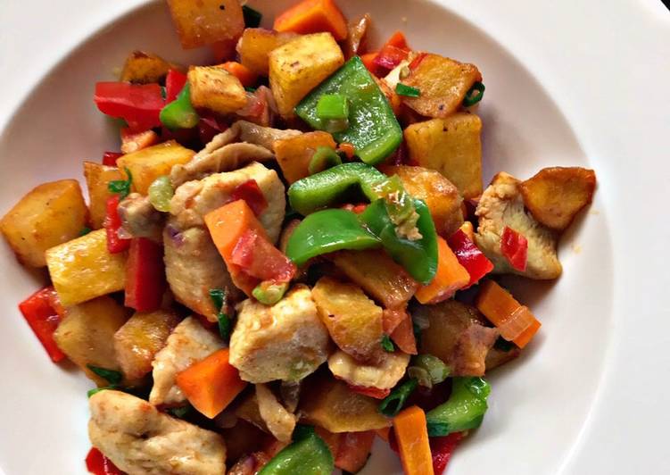 Simple Way to  Cooking Irish Potatoes &amp; Chicken Breast Stirfry 3 ways Delicious
