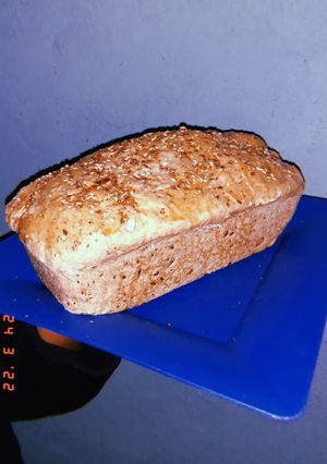 Una foto de Pan de molde integral con mix de semillas
