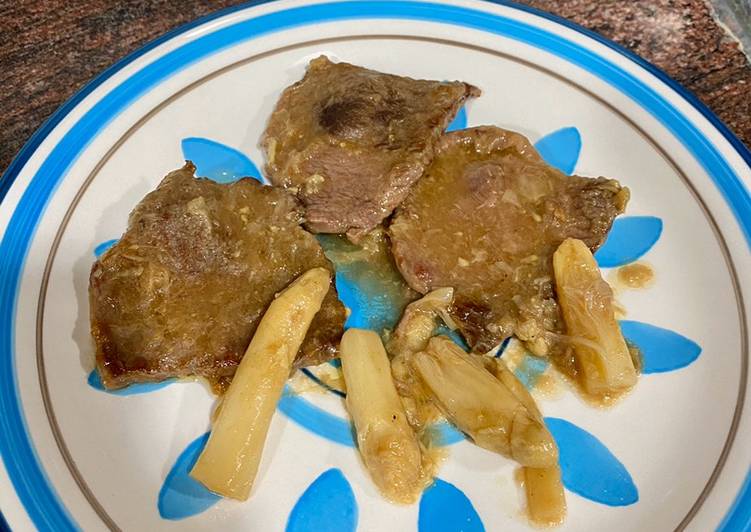Ternera en salsa de espárragos