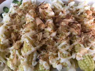 柴魚涼拌玉米筍