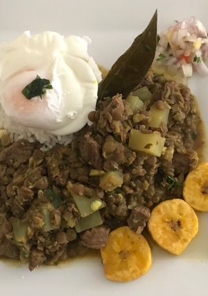 Una foto de Lentejitas a lo Carmelita