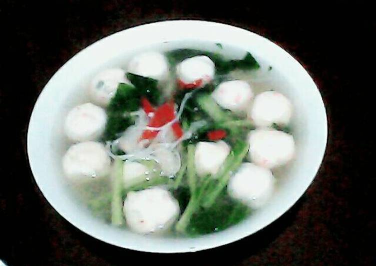 Sup bakso ikan simpel