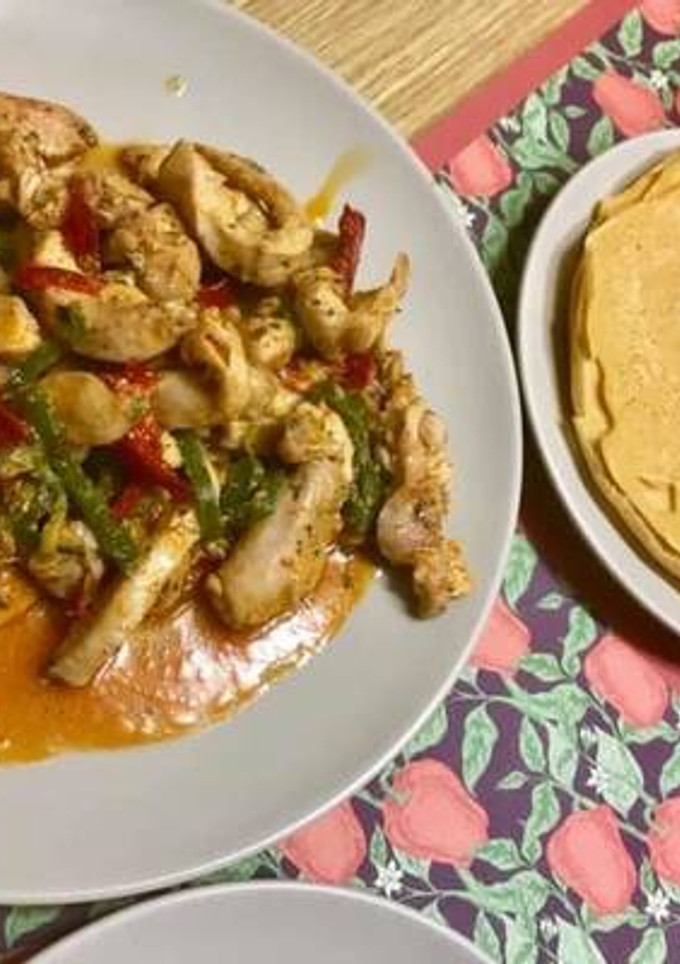 Una foto de Fajitas de pollo sin gluten y sin lácteos