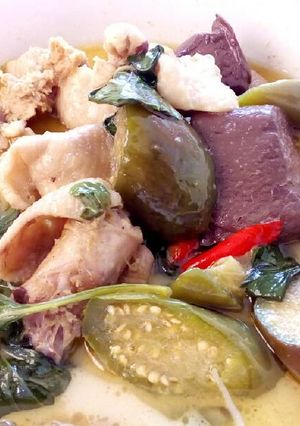 รูปของ แกงเขียวหวานไก่กับมะเขือยาว