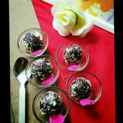A picture of Kala Jamun.