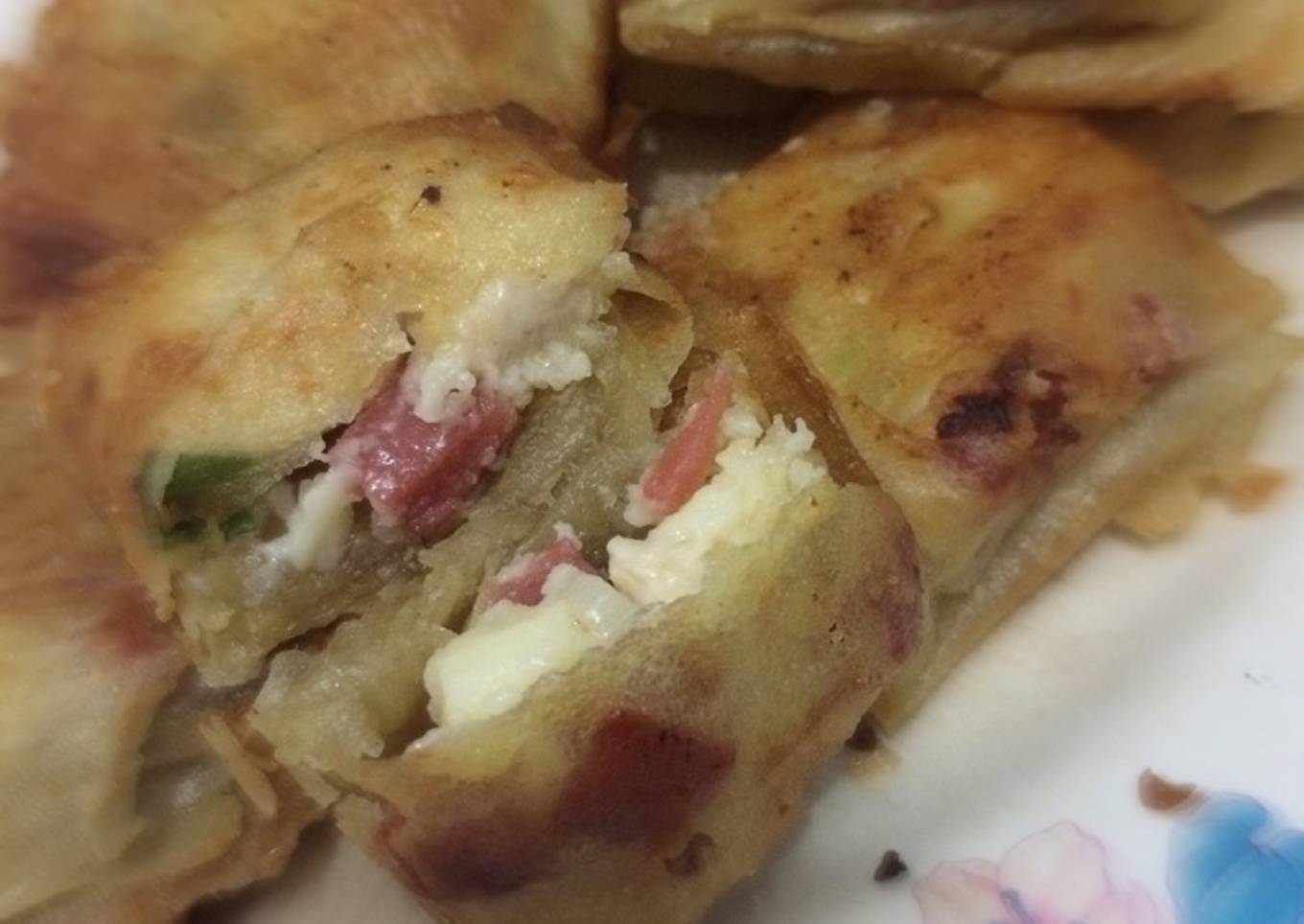 Martabak cheesy chicken ham