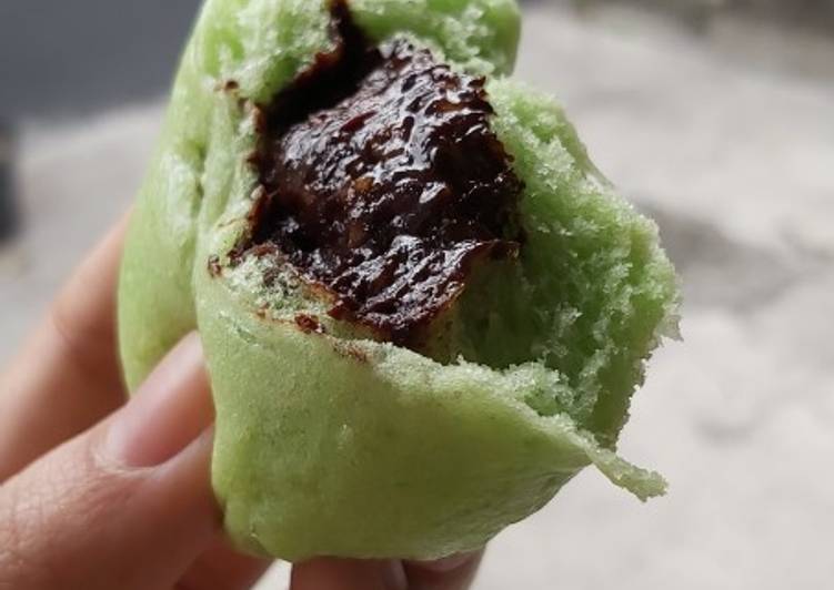 Resep Bakpao Pandan isi Coklat yang Lezat