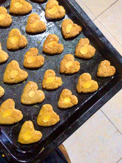 Foto resep Lovey Almond Crunchy Cookies