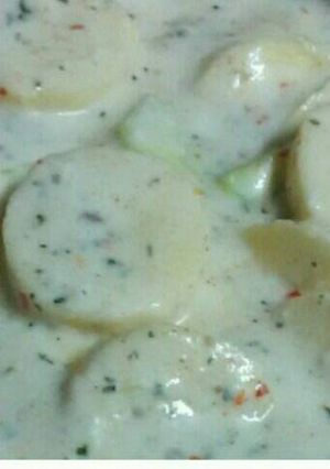 A picture of Banana and cucumber raita.