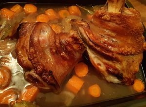 Une photo de Jarret de porc grillé