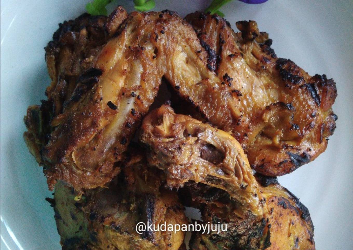 Hayam goreng neuteup panonna