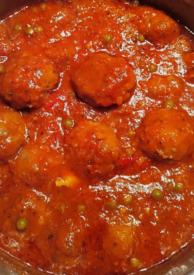 Una foto de Mis albóndigas en salsa de tomate