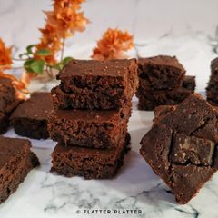 A picture of Choco Chunk Brownie.