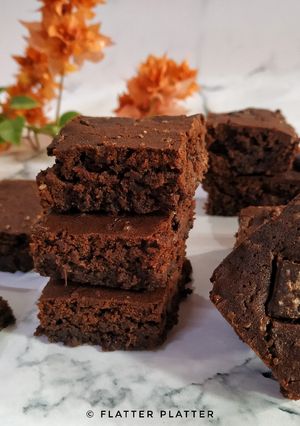 A picture of Choco Chunk Brownie.