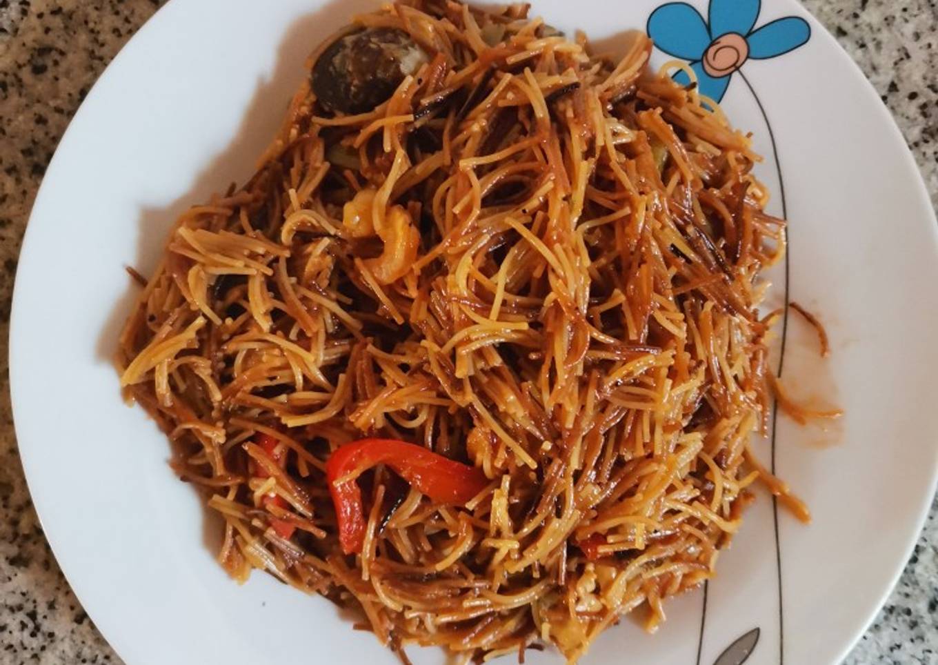 Fideuá del señorito... 🧅🧄🌶️🍅🥘😋😋