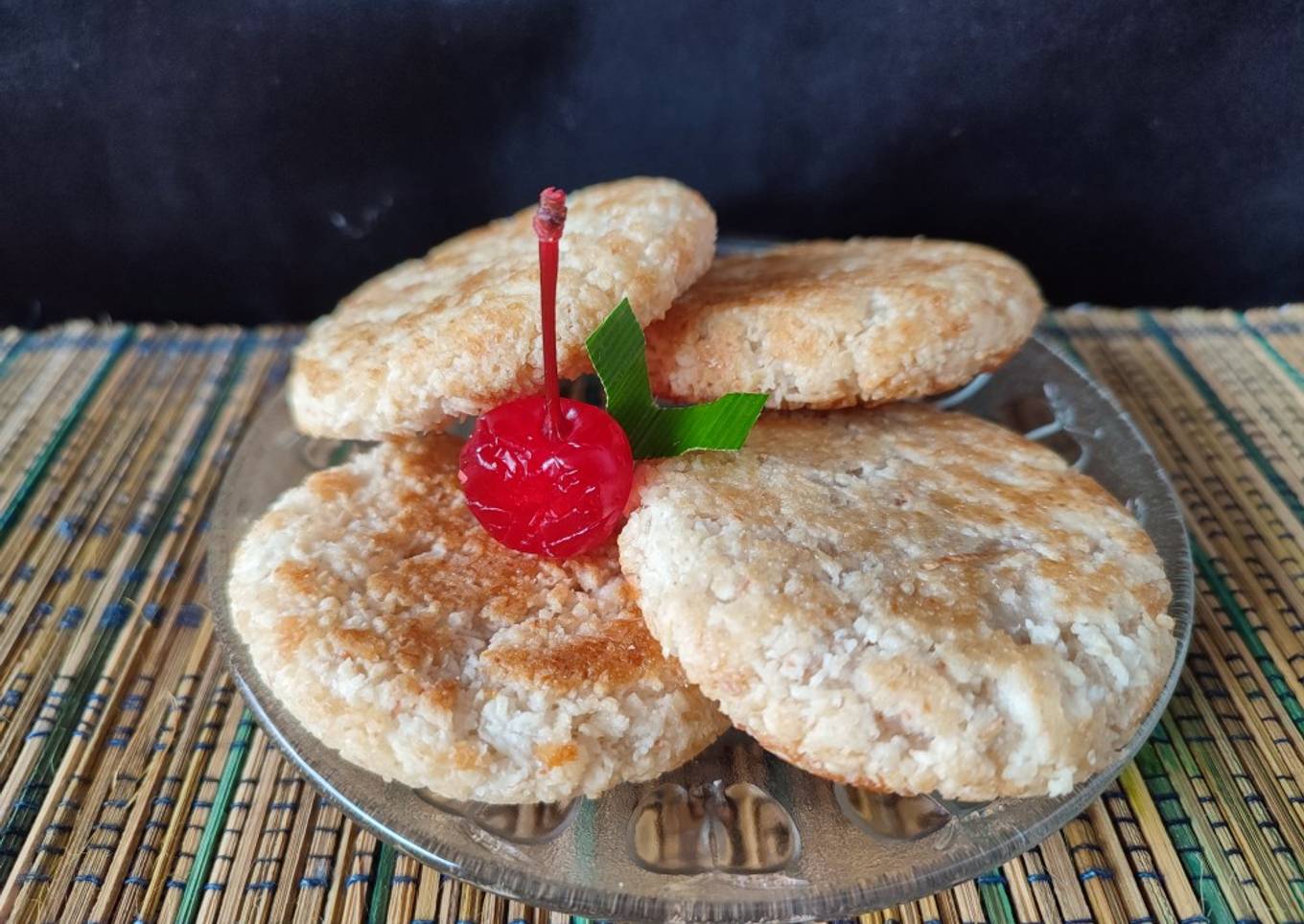 Kue Sagon