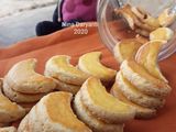 Kue kacang keju Crunchy
