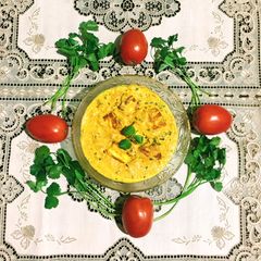 A picture of Tomato Paneer.