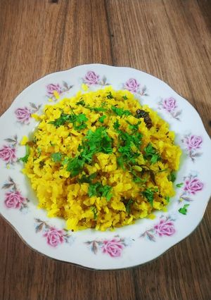 A picture of Kanda Poha.
