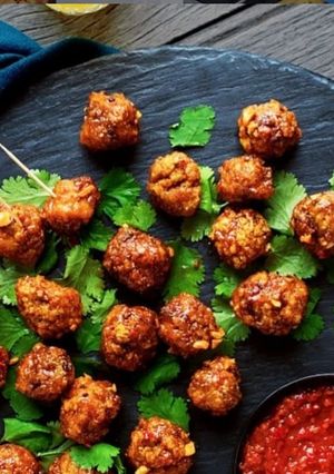 A picture of Peanut and Coconut Chicken Bites.