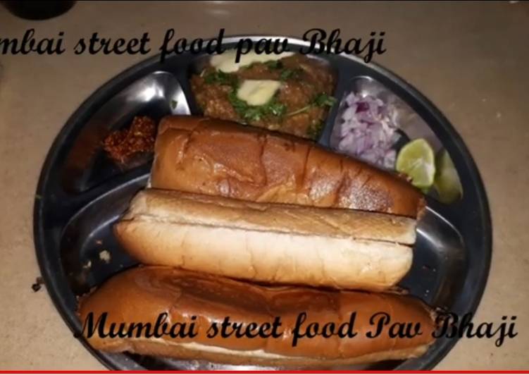 Mumbai street food pav bhaji